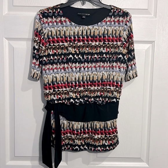 MADISION LEIGH Woman's Round Neck, Short Sleeves, Multicolor Top - Size 6 - Picture 1 of 7